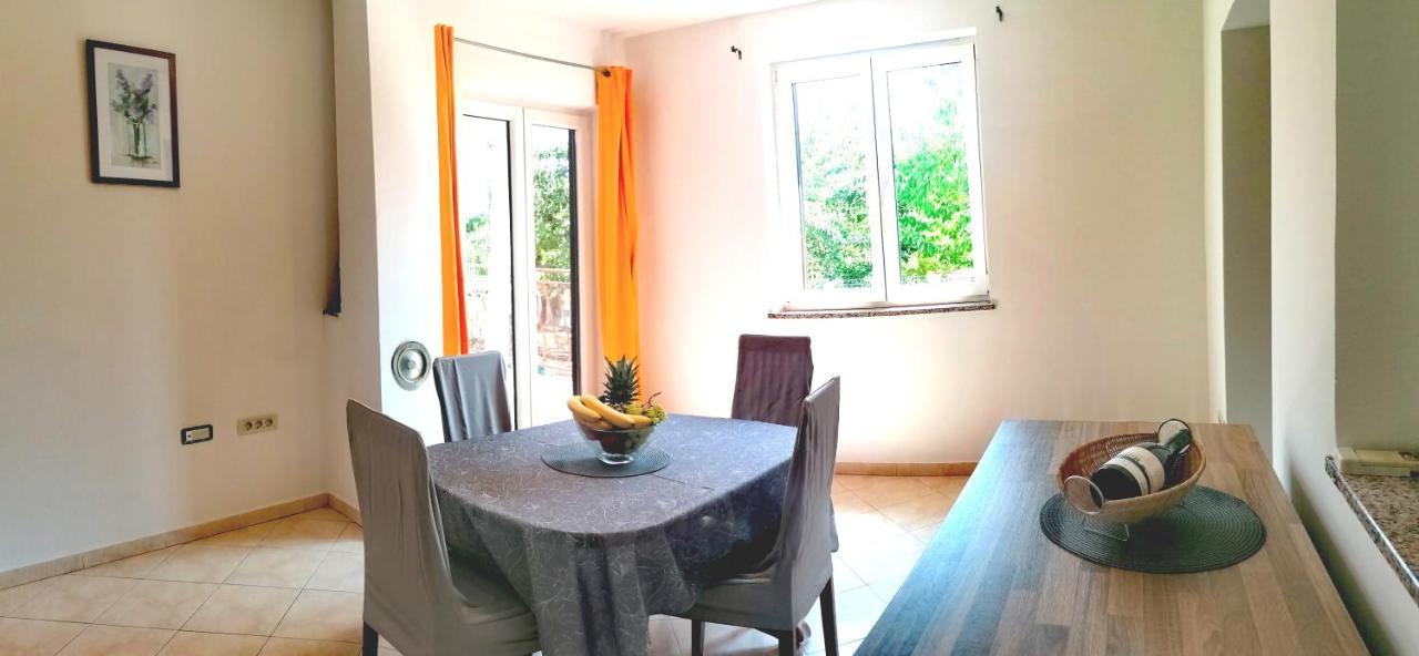 Apartmán Cozy House With Pool Near Rovinj Kanfanar Exteriér fotografie